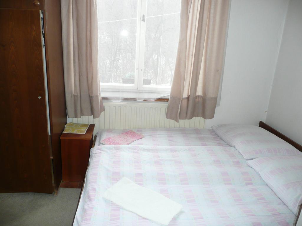 Apartment Trojska Praga Quarto foto